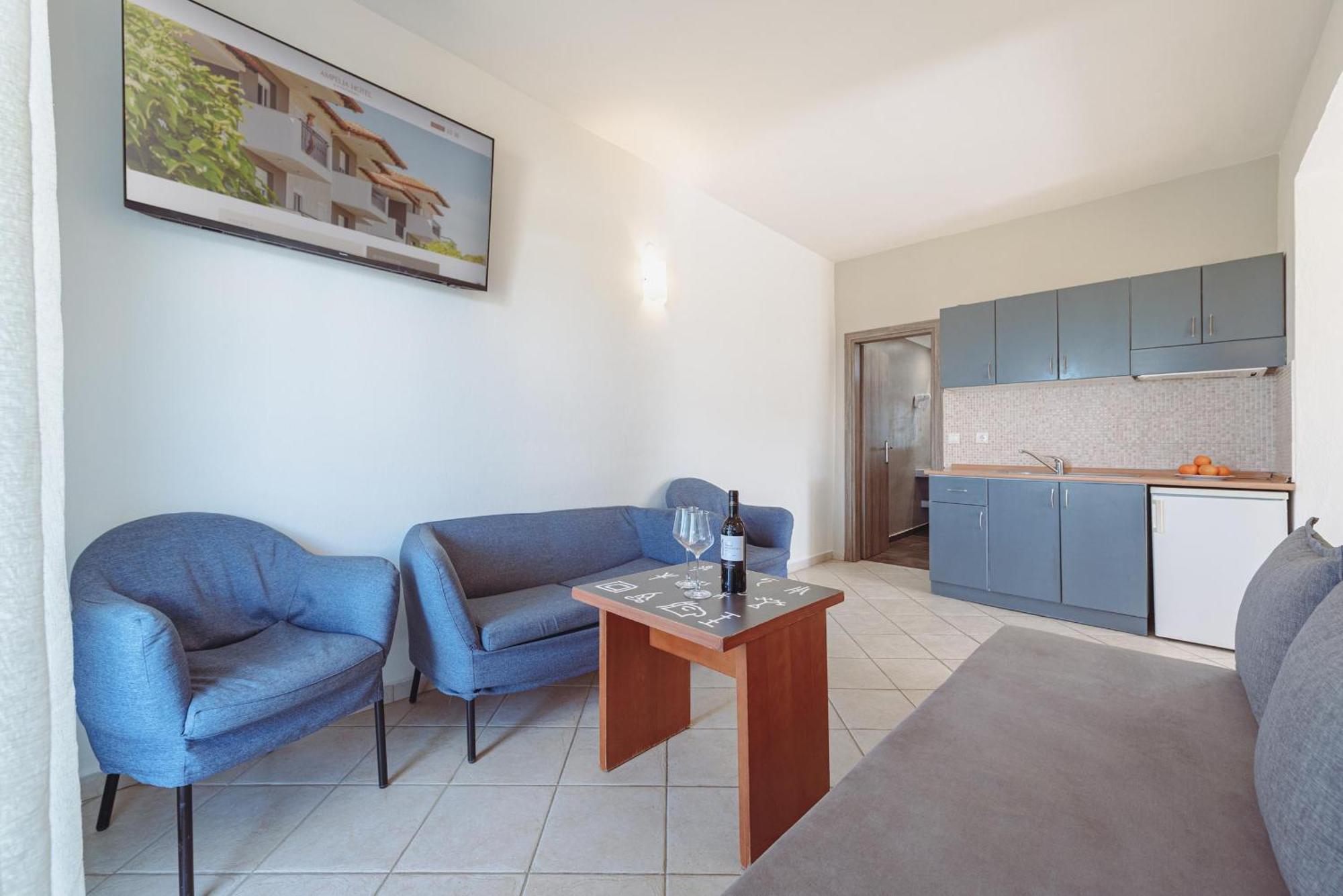 Ampelia Hotel Kassandra Hanioti Eksteriør billede